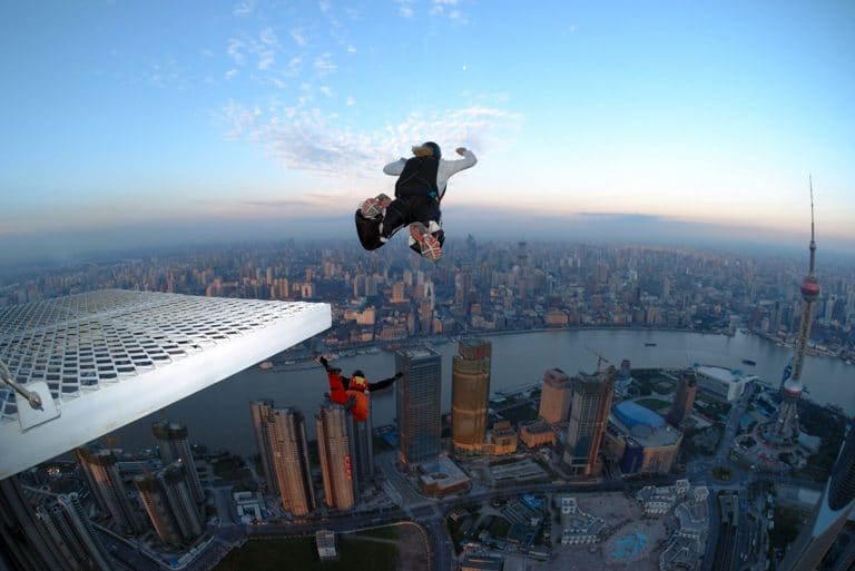 the-10-most-extreme-sports-in-the-world-ranked