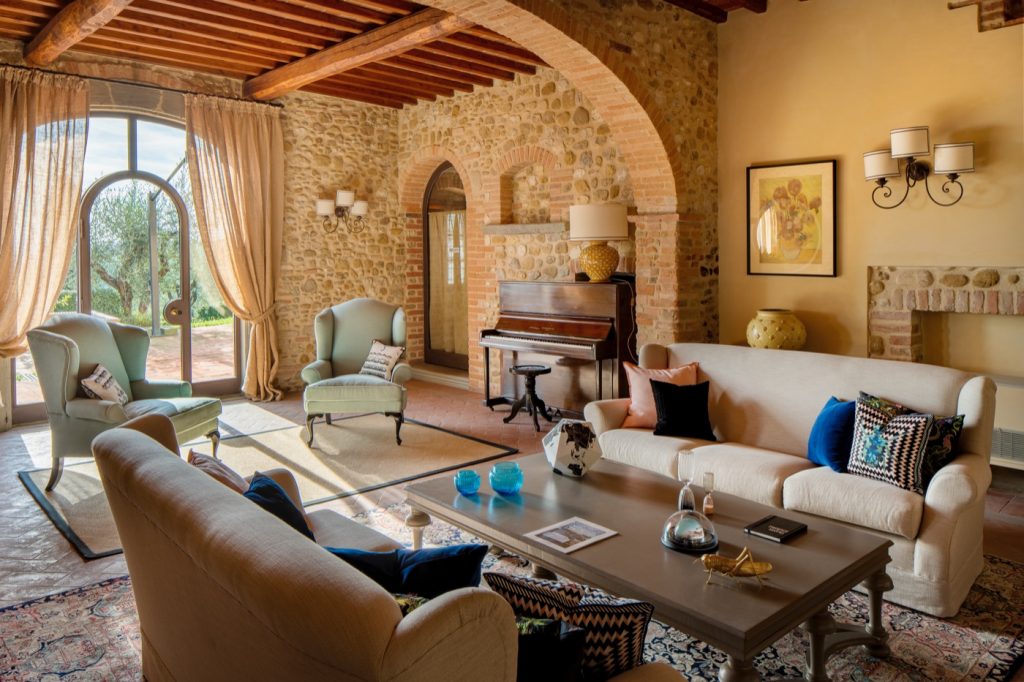 Stay among the olive groves at Sole del Chianti.