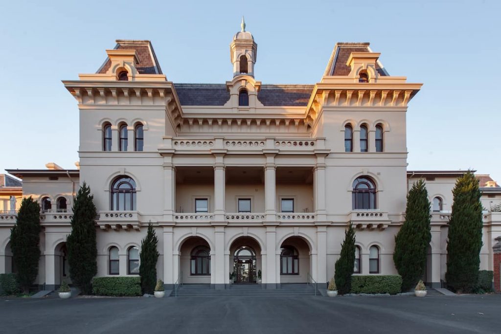 Willsmere Castle is one of the most beautiful Airbnbs in Melbourne.