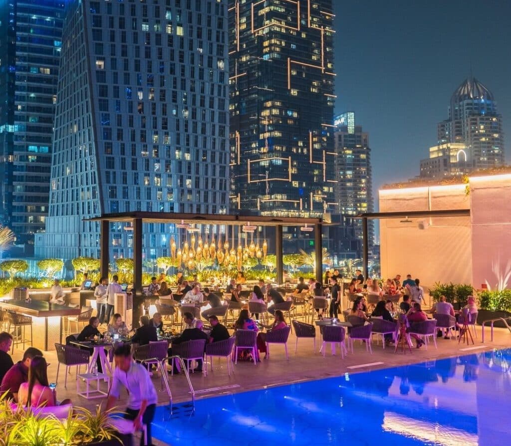 10 amazing ROOFTOP BARS in DUBAI