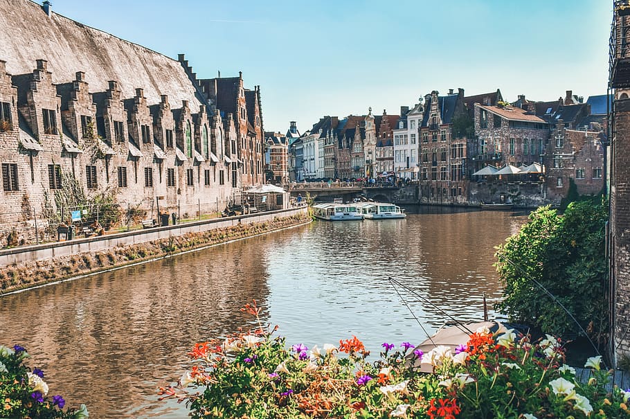 FAQs about the best things to do in Ghent.