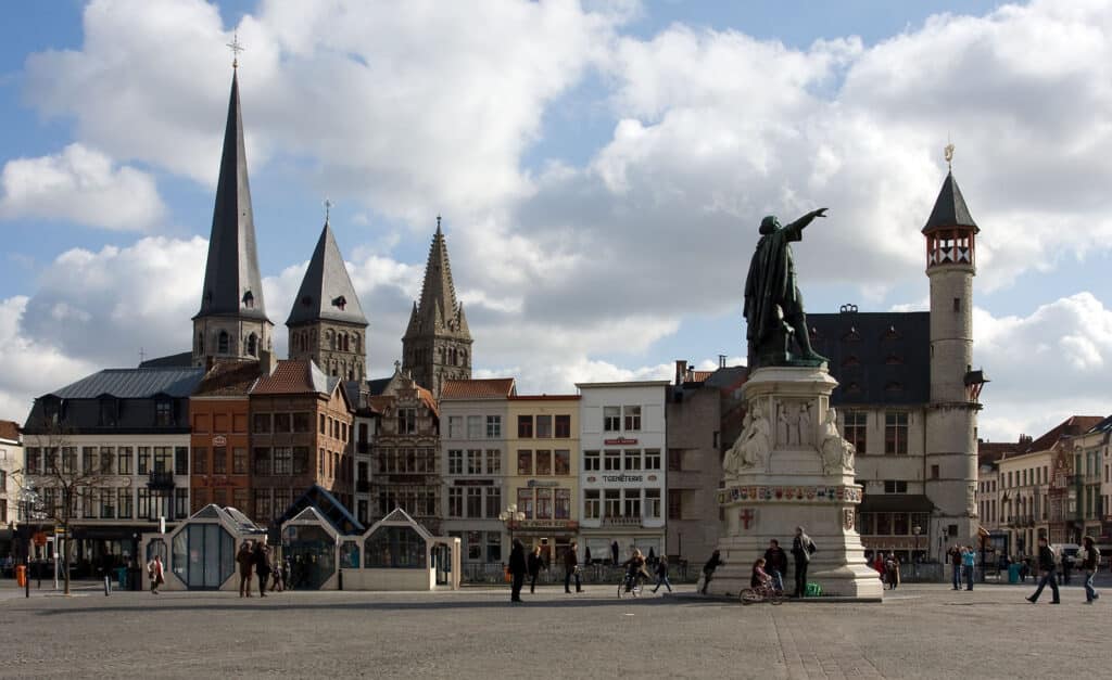 Home to Ghent's most bustling market.