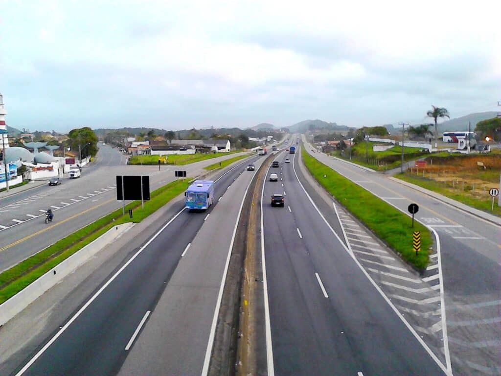 B-R 101 is one of the longest roads in the world.