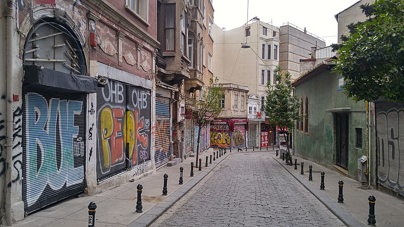 Picture of Graffiti in Istanbul city. Turkey, depicting Turkey as one of the  best countries for coffee lovers.