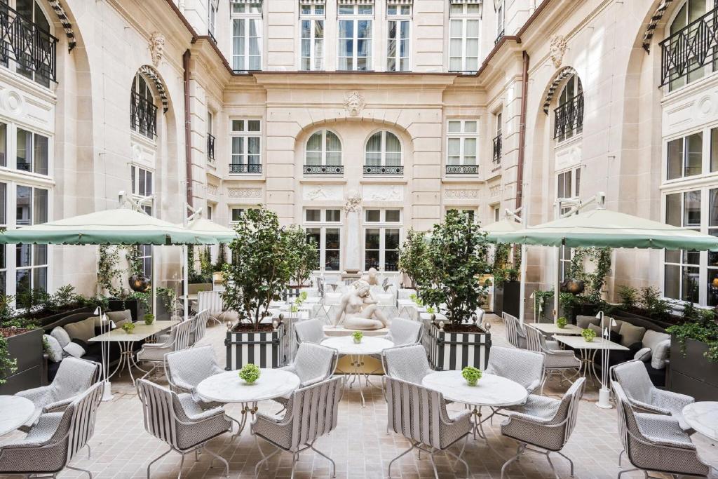 Picture of Hotel Crillon, A Rosewood Hotel. One of the best boutique and luxury hotels in Paris.